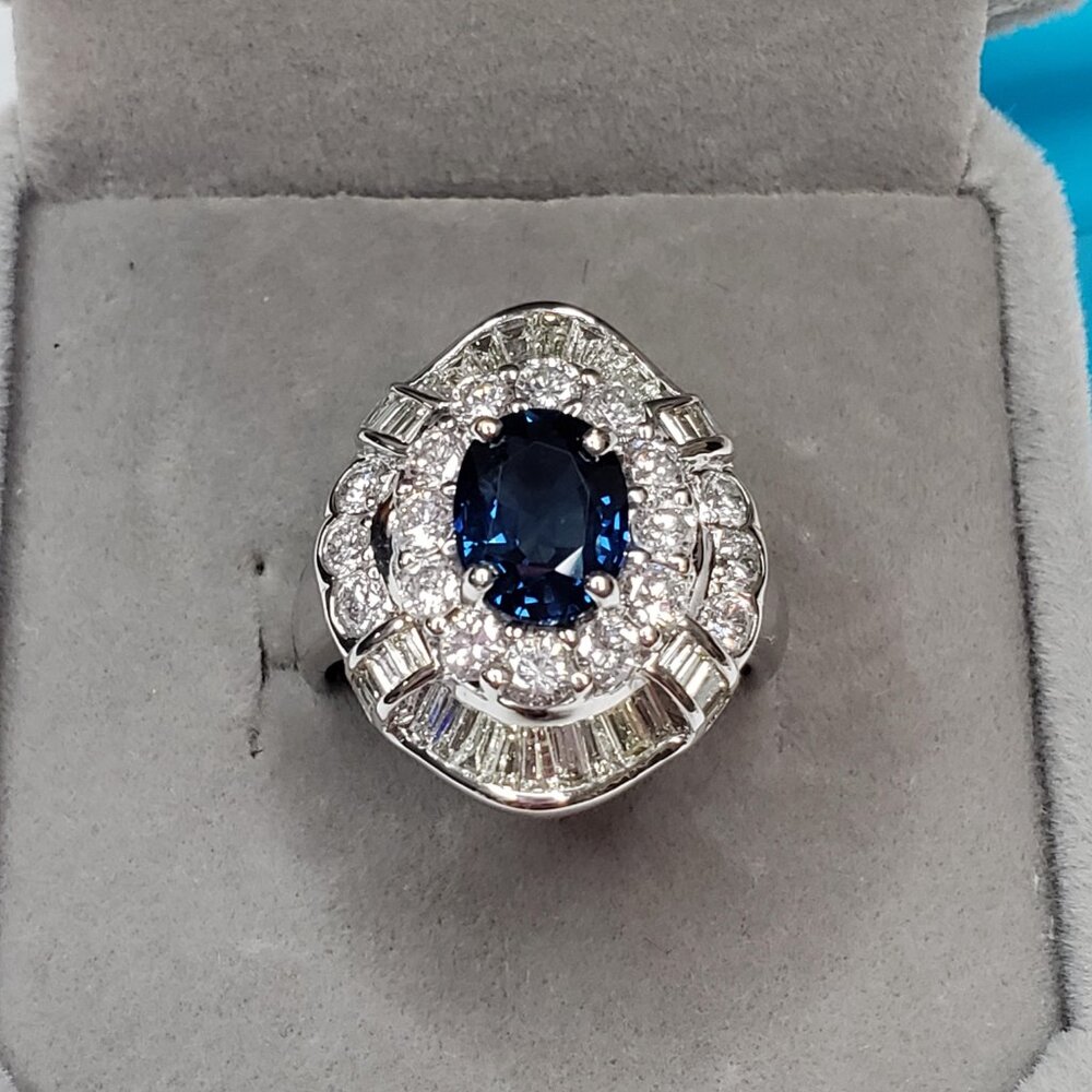 Natural Blue Sapphire & Diamond Statement Ring – 18K White Gold Brand New - Picture 6 of 16